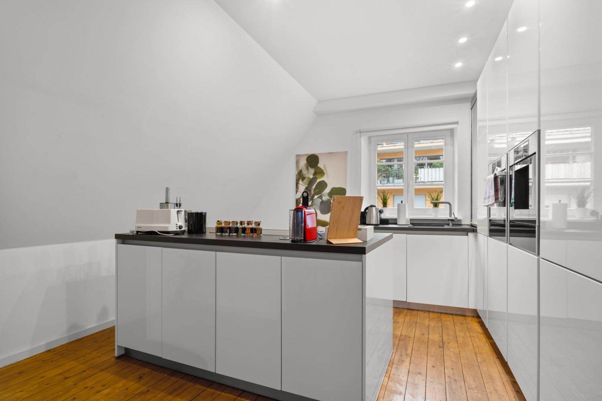 Apartment Traumhaft Gelegene Altbau-wohnung Im Herzen Von - Parking Weinheim
